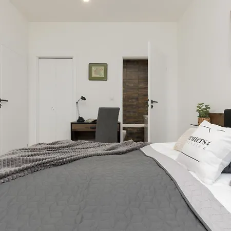 Spacious With Parking Ursus By Renters Prestige Daire