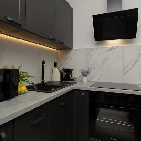 Spacious With Parking Ursus By Renters Prestige Lejlighed *