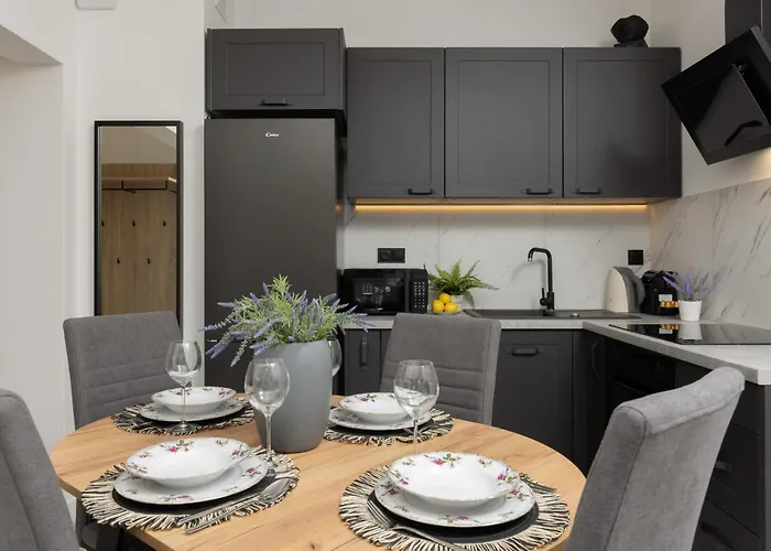 Spacious With Parking Ursus By Renters Prestige