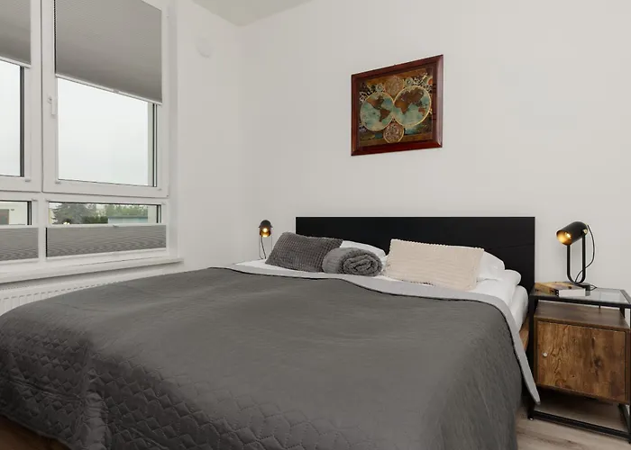 Spacious With Parking Ursus By Renters Prestige Apartman *