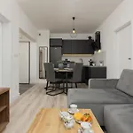 Lägenhet Spacious With Parking Ursus By Renters Prestige Warszawa