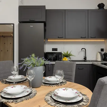 Spacious With Parking Ursus By Renters Prestige