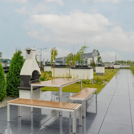 Spacious With Parking Ursus By Renters Prestige Lägenhet *
